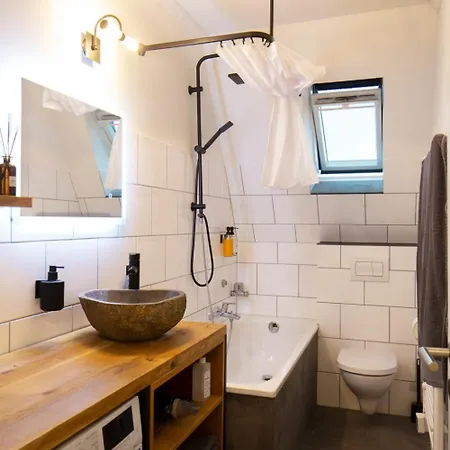 Renoviertes Design Apartment Mit Toller Terasse Mülheim an der Ruhr Exterior foto