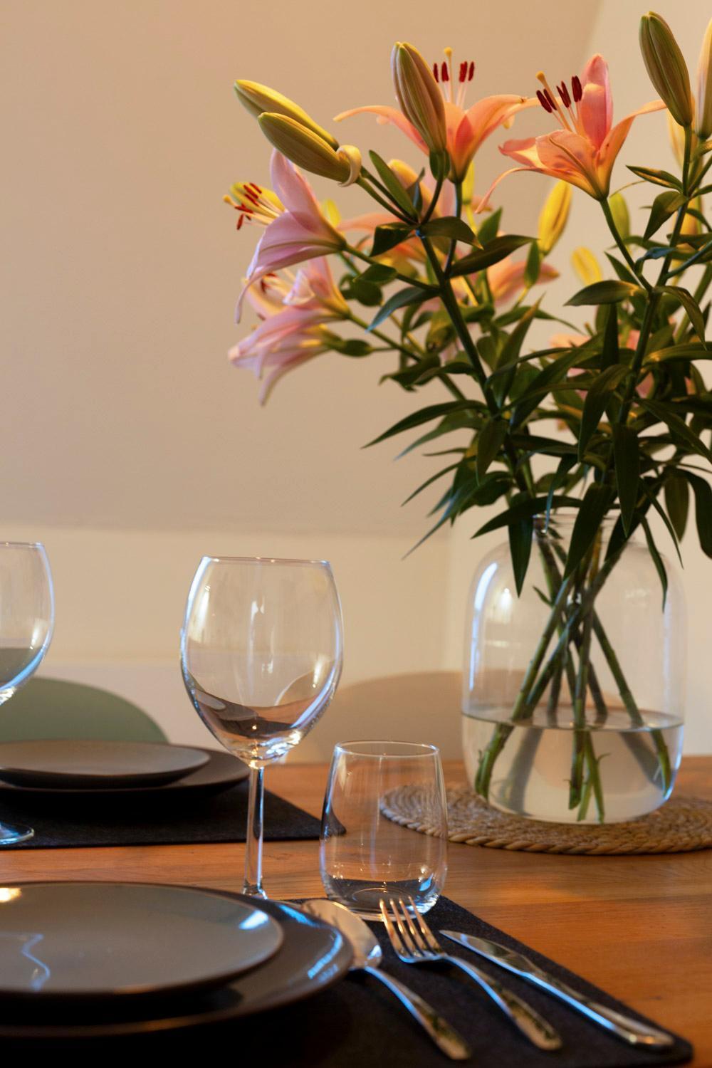 Apartment Renoviertes Design Mit Toller Terasse