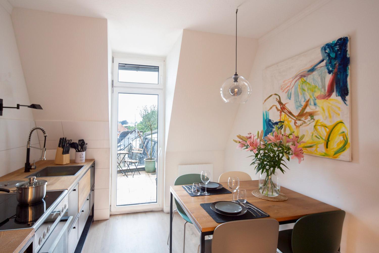 Apartment Renoviertes Design Mit Toller Terasse *